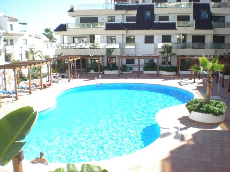 Marina Del Castillo, Duquesa Beachfront Apartment Manilva Buitenkant foto